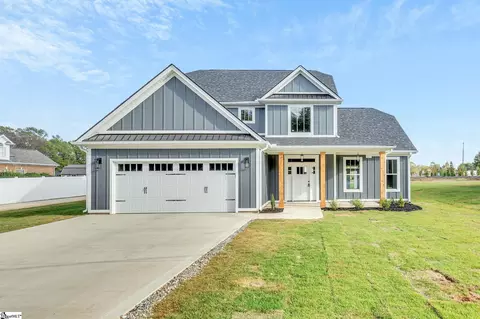 1261 Owens Rd, Greer, SC 29651