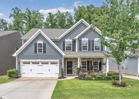 40 Lovvorn Ct, Greer, SC 29650
