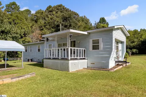 130 Briar Run Rd, Jonesville, SC 29353