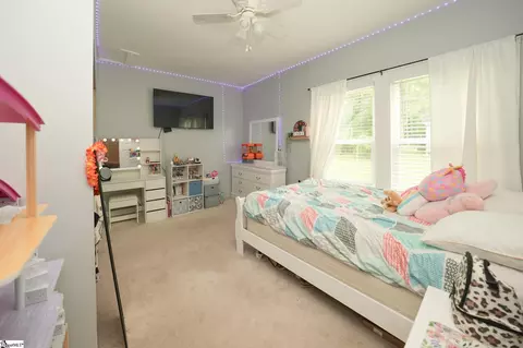 304 N Hamilton St, Williamston, SC 29697 photo 4