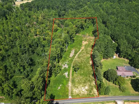 135 Looper Rd, Easley, SC 29640