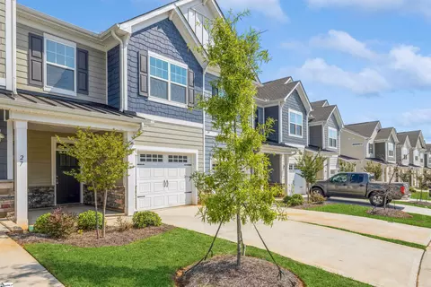 27 Gaskins Trl, Travelers Rest, SC 29690