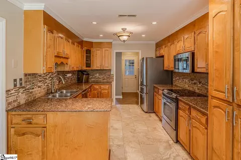 261 E Autumn Ridge Rd, Moore, SC 29369 photo 13