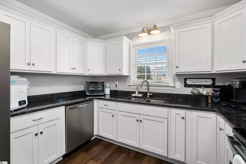6 Ashley Dr, Williamston, SC 29697 photo 15