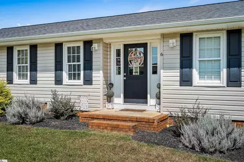 6 Ashley Dr, Williamston, SC 29697 photo 3