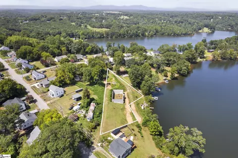 1124 Apalache St, Greer, SC 29651 photo 7