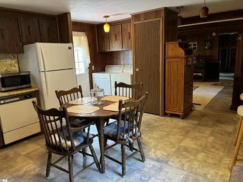 857 Cooley Bridge Rd, Pelzer, SC 29669 photo 7