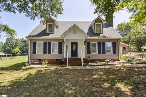 661 Canterbury Rd, Piedmont, SC 29673