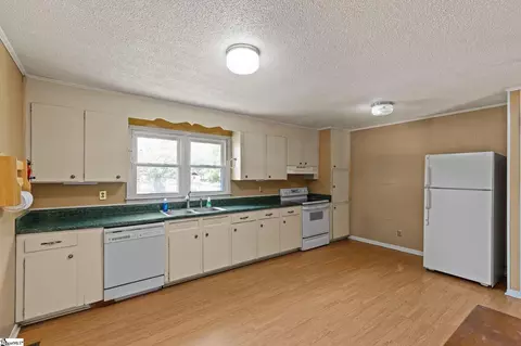 102 Pinson Dr, Honea Path, SC 29654 photo 19