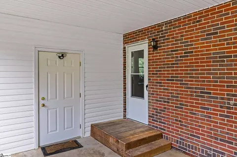 102 Pinson Dr, Honea Path, SC 29654 photo 10