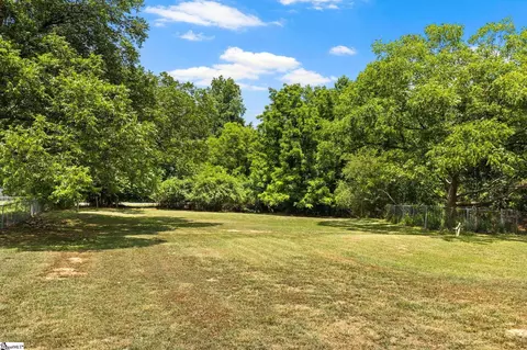 102 Pinson Dr, Honea Path, SC 29654 photo 6