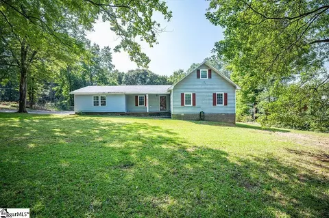 121 Sherman Ct, Piedmont, SC 29673