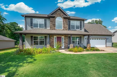 34 Holcombe Rd, Lyman, SC 29365
