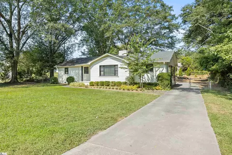 4811 Edwards Rd, Taylors, SC 29687