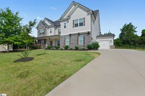 1 Peyton Ln, Simpsonville, SC 29681