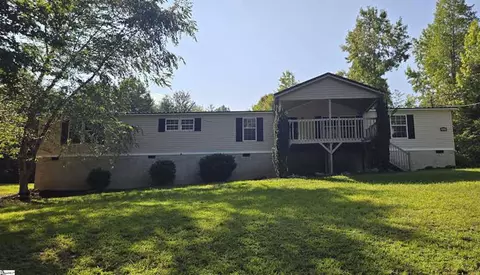 112 Timberbrook Rd, Gaffney, SC 29340