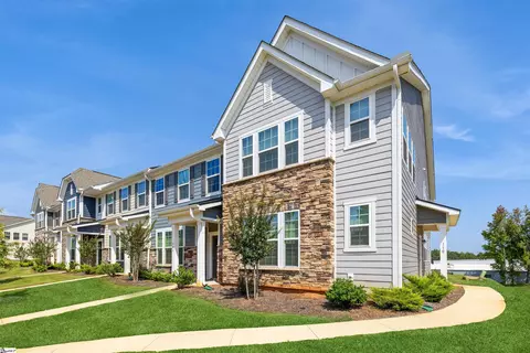 110 Gaskins Trl, Travelers Rest, SC 29690