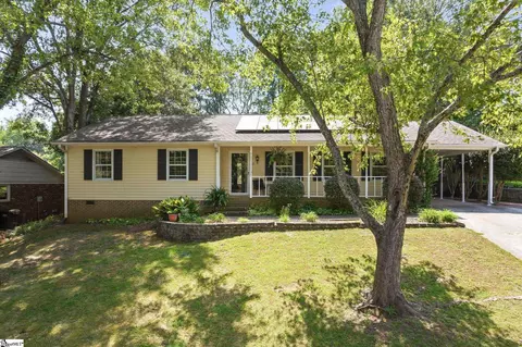 22 Doverdale Rd, Greenville, SC 29615