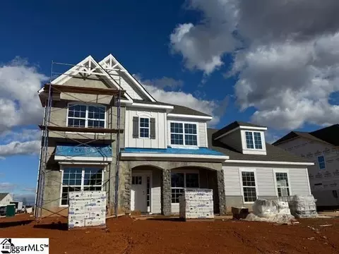 101 Leaning Oaks Ln, Greer, SC 29651