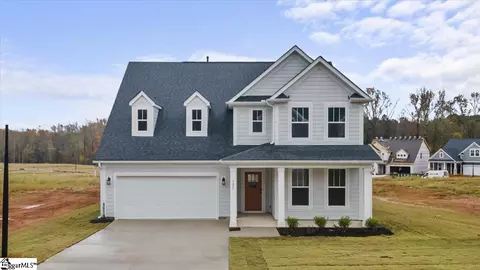 125 Moorish Cir, Simpsonville, SC 29681