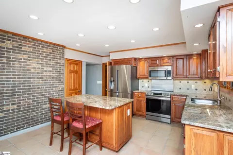 Kitchen - 109 Post Dr, Greer, SC 29650 photo 1 of 2