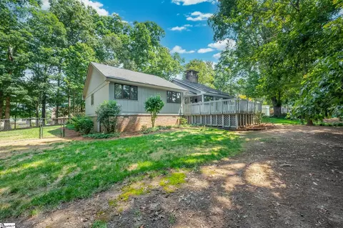 Exterior - 109 Post Dr, Greer, SC 29650 photo 2 of 6