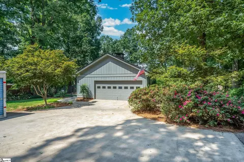Exterior - 109 Post Dr, Greer, SC 29650 photo 3 of 6