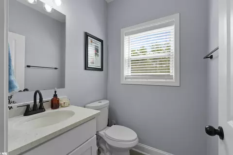 Bath - 145 Fox Run Cir, Greer, SC 29651 photo 1 of 5