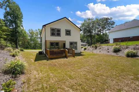 Exterior - 145 Fox Run Cir, Greer, SC 29651 photo 6 of 6
