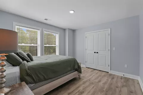 Bedroom - 145 Fox Run Cir, Greer, SC 29651 photo 2 of 5