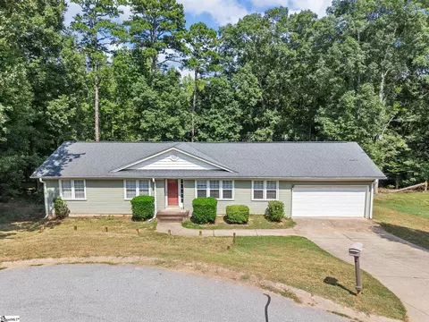 512 Hill Ln, Mauldin, SC 29662