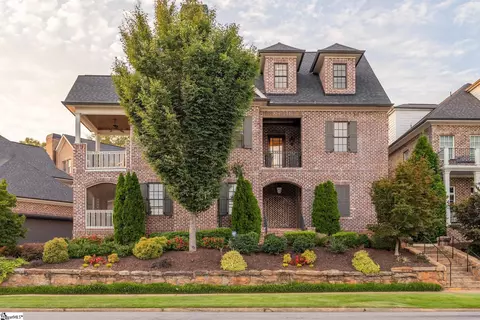 707 E Mcbee Ave, Greenville, SC 29601
