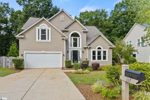 117 E Glohaven Pl, Simpsonville, SC 29681