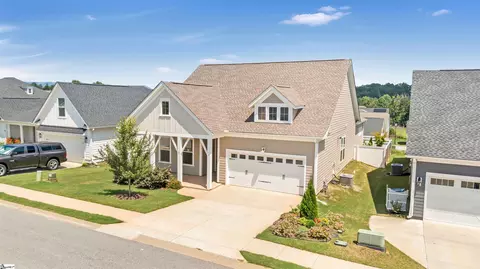 3 Glendon St, Greer, SC 29651 photo 3