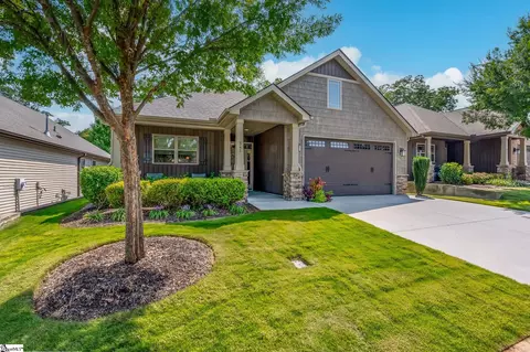 543 Ashler Dr, Greer, SC 29650