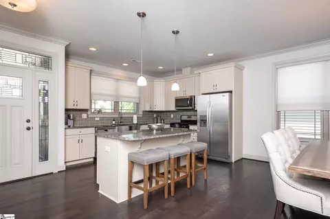 543 Ashler Dr, Greer, SC 29650 photo 4