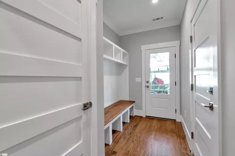 Entry Way - 1646 Gibbs Shoals Rd, Greer, SC 29650 photo 3 of 4