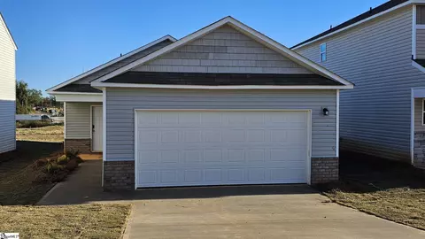 317 Dermont Dr, Spartanburg, SC 29303