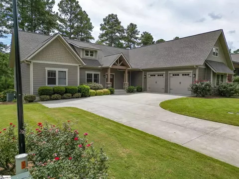 144 Club Cart Rd, Travelers Rest, SC 29690