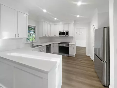 Kitchen - 7 Riverton Ct, Greer, SC 29650 photo 1 of 2
