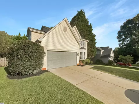 Exterior - 7 Riverton Ct, Greer, SC 29650 photo 4 of 6