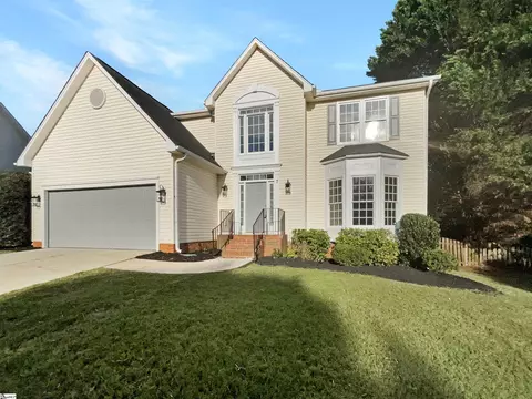 Exterior - 7 Riverton Ct, Greer, SC 29650 photo 3 of 6