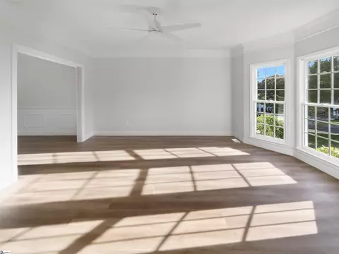 Living - 7 Riverton Ct, Greer, SC 29650 photo 2 of 2