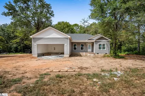 437 Minor St, Williamston, SC 29697