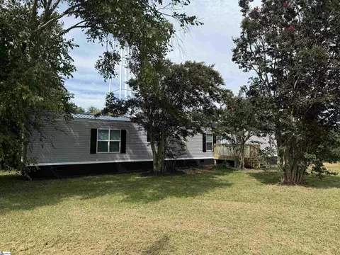 148 Goforth Dr, Gaffney, SC 29340