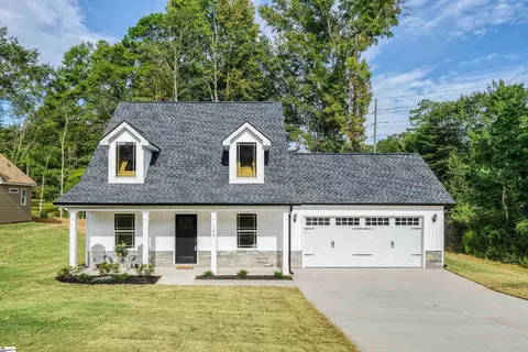 180 Hunter Dr, Belton, SC 29627
