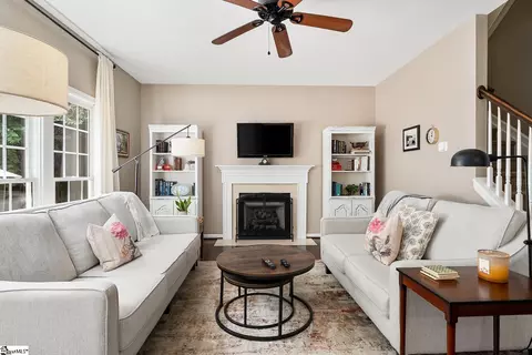 7 S Cedarbluff Ct, Greer, SC 29650 photo 10
