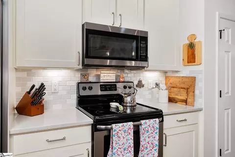 7 S Cedarbluff Ct, Greer, SC 29650 photo 17