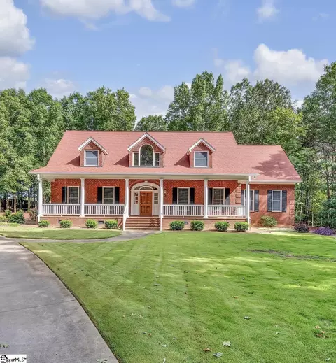 404 Raes Creek Dr, Greenville, SC 29609
