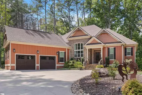 214 Talons Ridge Rd, Seneca, SC 29672